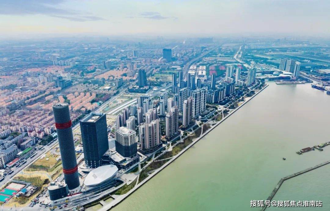 处地理位置-_户型图_价格_容积率_楼盘简介_小区环境_户型配套k8凯发全站2025上海长滩(售楼处电话)首页网站-上海长滩售楼(图5)