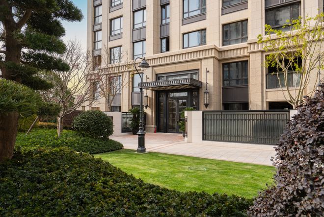 园售楼处发布：书写未来生活新篇章!凯发k8国际年度聚焦@宝华紫薇花(图3)