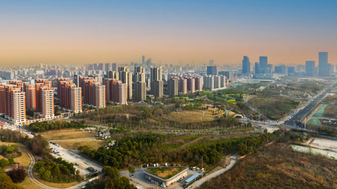 园售楼处发布：书写未来生活新篇章!凯发k8国际年度聚焦@宝华紫薇花(图12)